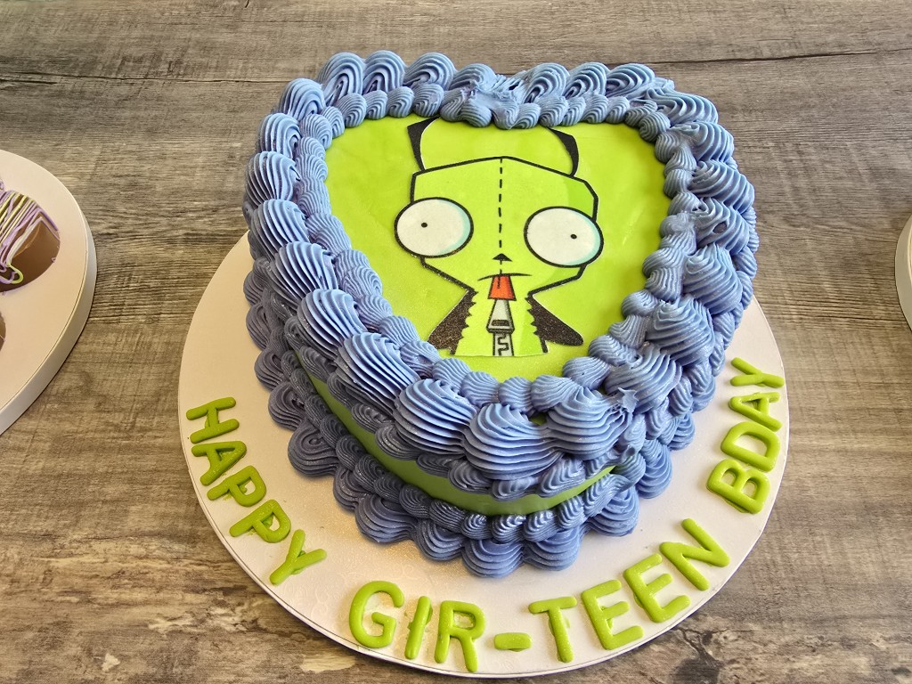 Invader Zim GIR character cake